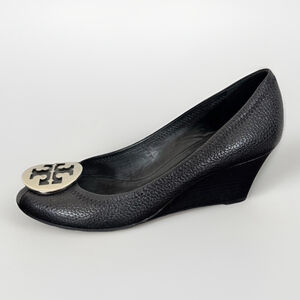 Tory Burch Sally 2 Peep Toe Wedge Pump Black Leather Heels Sz 7 Luxury Preppy